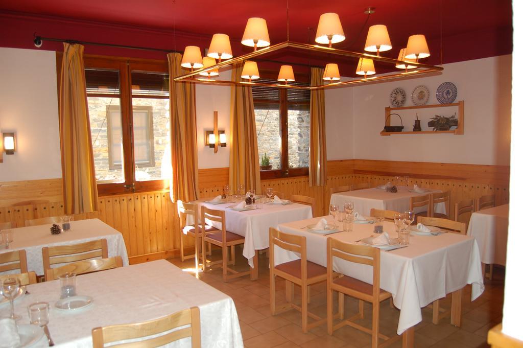 Hotel Vall Ferrera Areu エクステリア 写真