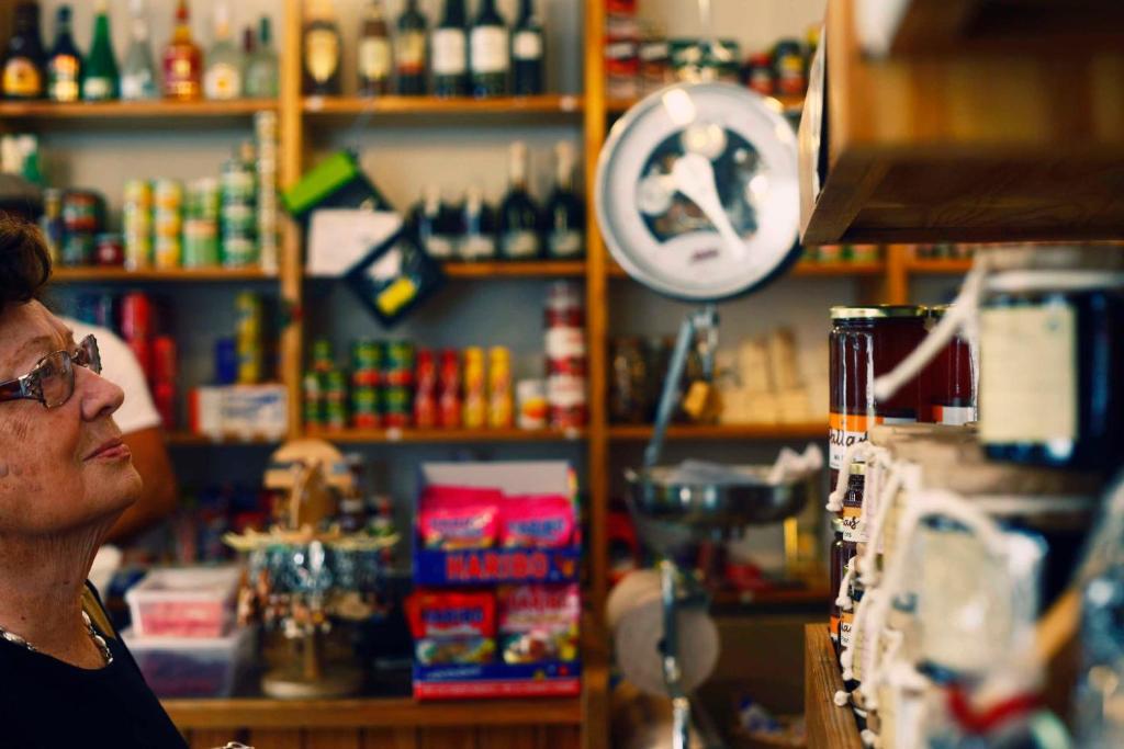 Hotel Vall Ferrera Areu エクステリア 写真